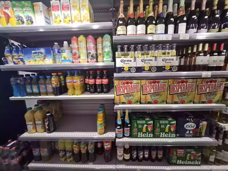 Soft drinks and refreshments